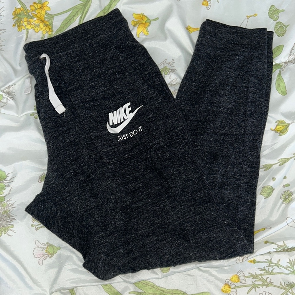 Nike Joggers